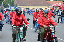 Fotogalerie - Závod mopedů v Dubně