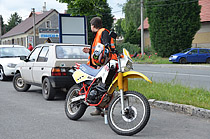 Závod mopedů v Dubně - Týmy a stroje